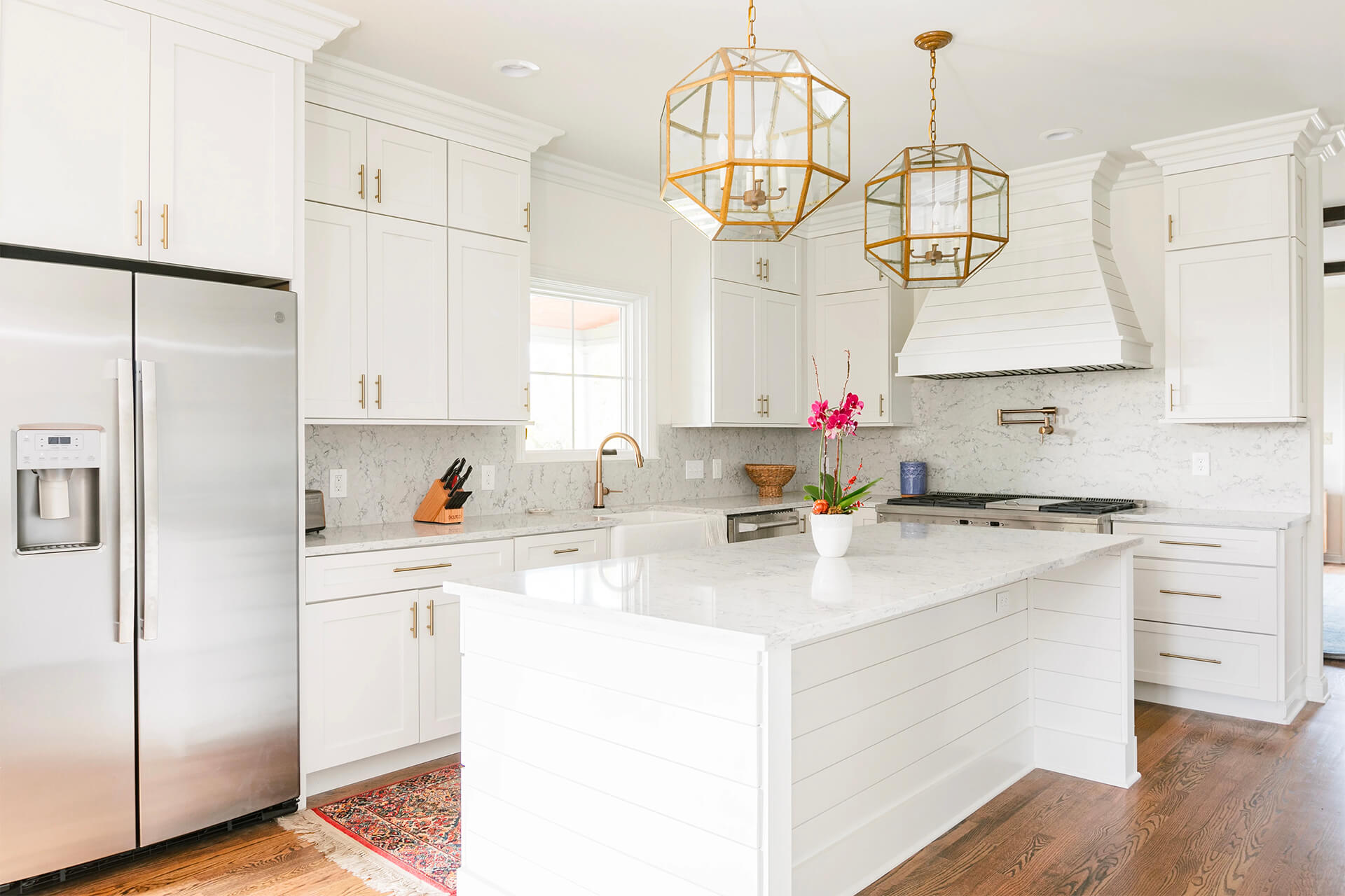 HanStone Quartz USA The Difference Between Quartz and Solid Surface